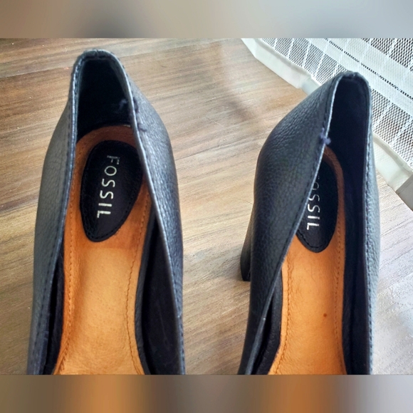 FOSSIL Chunky Heels - Picture 3 of 14